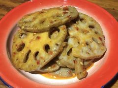 -老三样·美食研究中心(世贸路店)