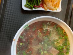-伊麦佳兰州牛肉面清真美食店