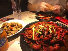 -沪小胖小龙虾(淮海中路旗舰店)