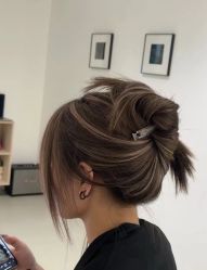 -SWANK SALON