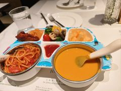 -静香HOUSE·全时段融合餐厅(七星欢乐颂店)