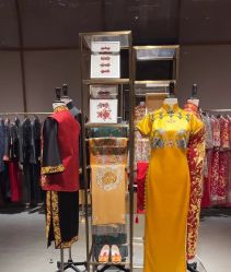 -藤薰定制中式嫁衣礼服旗袍店