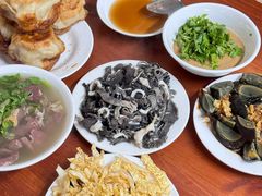 -宝瑞门钉肉饼店