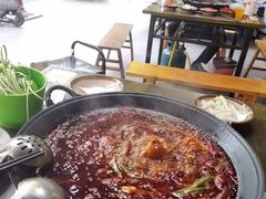 -黄潇洒老火锅(九眼桥宏济巷店)