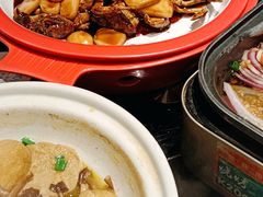 毛蟹炒年糕-王记姚家味·地道苏帮菜(凤凰街店)