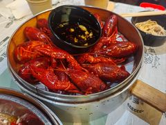 -巴厘龙虾·榜首油焖大虾(音乐学院·沿江酒馆店)