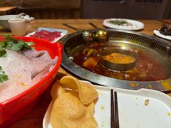 -城墙拐拐火锅(三峡广场黑金冠店)