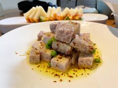 桂花蜜汁芋头-日出青木·杭帮菜名店