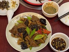 -聚首堂·特色小吃·肘子(什刹海德胜门店)