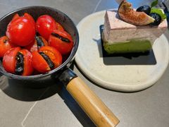 -W COLLECTIVE  DESSERT SHOP