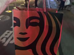 -星巴克臻选(惠州华贸天地1楼店)