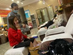 -郑远元专业修脚房(南坪万达店)