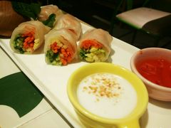 -越弥越南传统美食馆
