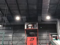 -极限PLAY运动娱乐新世界·团建派对潮玩休闲馆·室内蹦极高空游乐园
