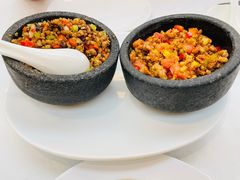 黑红三剁双拼-蝴蝶泉宾馆-中餐厅