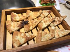 -老佛爷炭火蛙锅直营(清滨路总店)