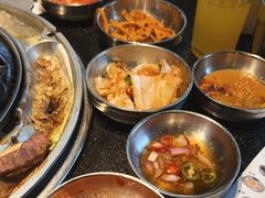 -GOGIYA·咕叽吖韩国传统烤肉店(小榄店)
