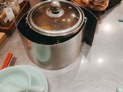 -潮界(LU·ONE凯德晶萃广场店)