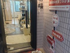 -有喵·猫咖·狗咖·30几只猫10只小狗(岗厦店)
