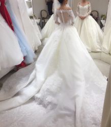 -LA GRACE高端婚纱礼服定制馆