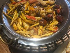 -东来菜馆•手抓海鲜家常菜•海鲜锅贴(鸽子窝店)