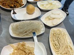 -光头药膳鸡(莱茵小镇店)