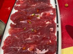 现切牛肉-谭鸭血老火锅(七宝万科广场店)