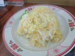 -枫叶小镇奥特莱斯