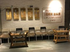等位区-一品诚记烤肉·甄选店(中南路店)