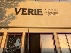 -VERIE BAKEHOUSE