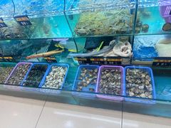 -覃记海鲜美食餐厅