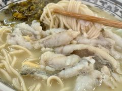 招牌黄鱼面-明呈黄鱼面馆(斜土路店)