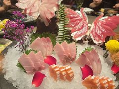 -蟹犇前•帝王蟹雪蟹(陆家嘴店)