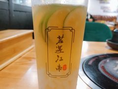 -肥肥虾庄·金牌油焖大虾(杨园滨江时代walk店)