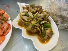 -覃记海鲜美食餐厅