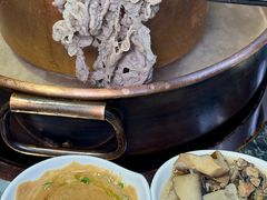 -慢丽江·云南野生菌土鸡锅(西山店)