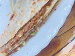 -溢心园香河肉饼总店