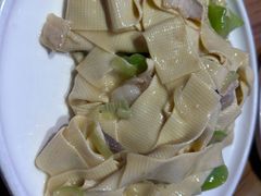 -山河屯铁锅炖·非遗铁锅炖(华强北店)