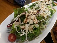 沙拉-Myth猪蹄(明洞店)