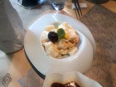 凤梨虾球-穹六人间 people 6(岳阳路店)