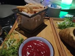 -国际青年会议酒店-苏莱斯餐厅
