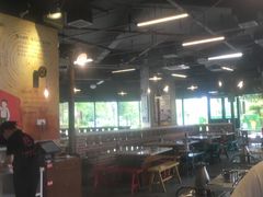 大堂-憨铁匠老火锅(龙岗万科里店)