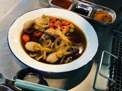 -马路牙子烧烤音乐酒馆(望京店)