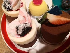 -咖啡苑自助餐厅·中国大饭店