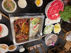 -百年川椒重庆老火锅(光谷店)