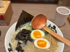 黄金招牌面-无敌家现熬骨汤拉面(颐堤港店)