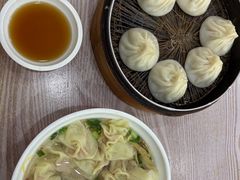 -珊珊小笼馆(仙霞路店)