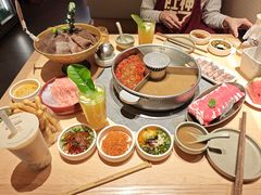 -巴奴毛肚火锅(七宝领展广场店)