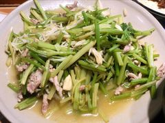 芹菜金针菇肉丝-卤鸭儿(小河路店)