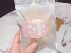 元气白桃冰面包-沁屋面包店(人民东路店)